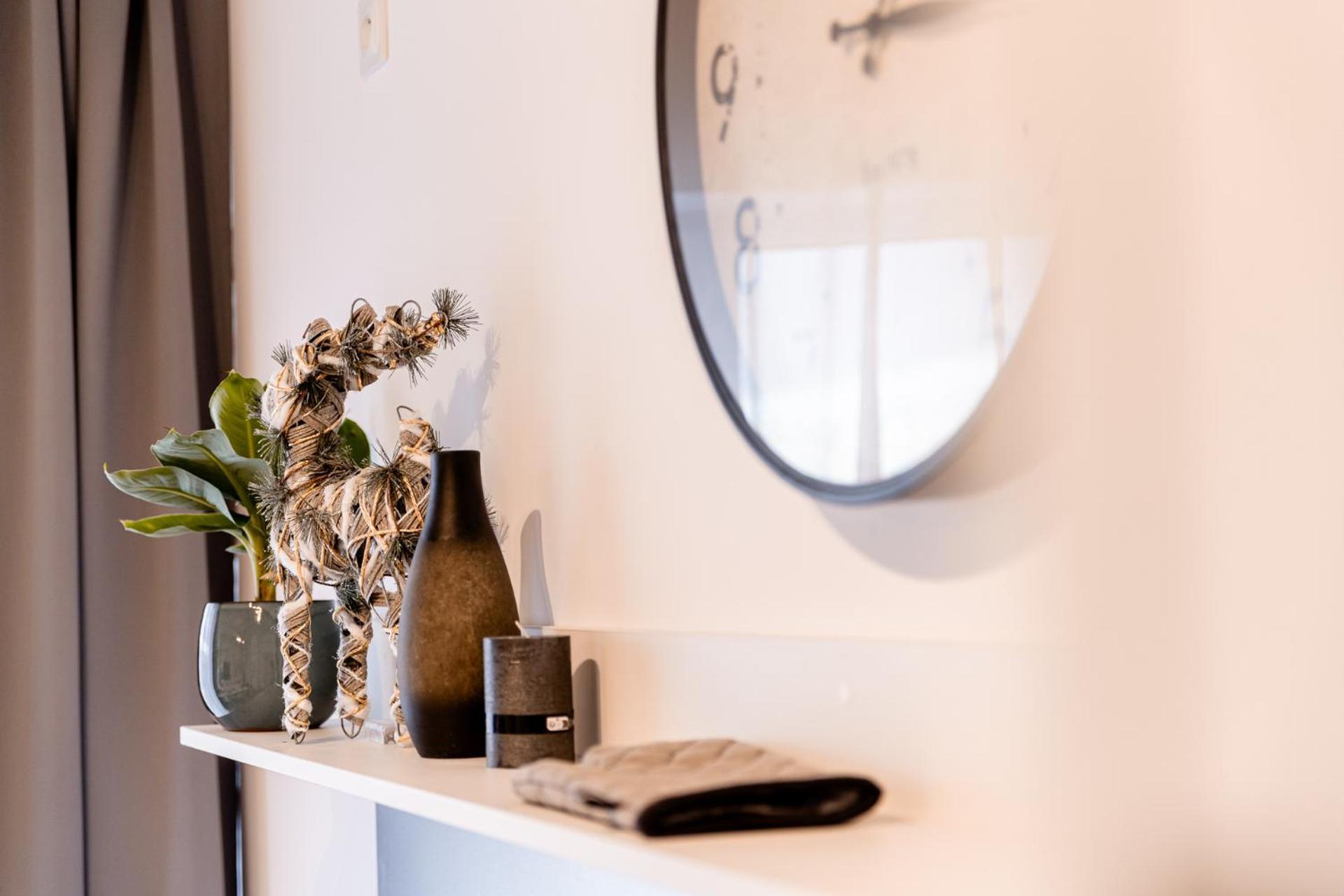 Hop & Lulu Delux Apartments โกเลนูฟ ภายนอก รูปภาพ