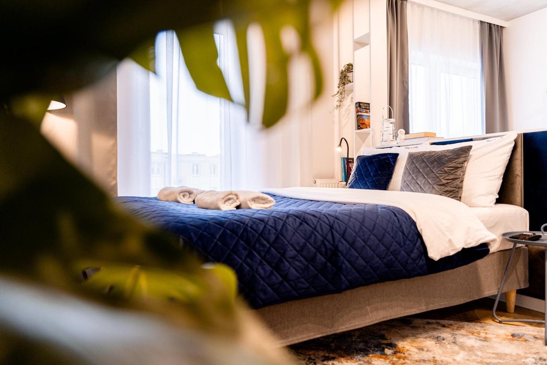 Hop & Lulu Delux Apartments โกเลนูฟ ภายนอก รูปภาพ