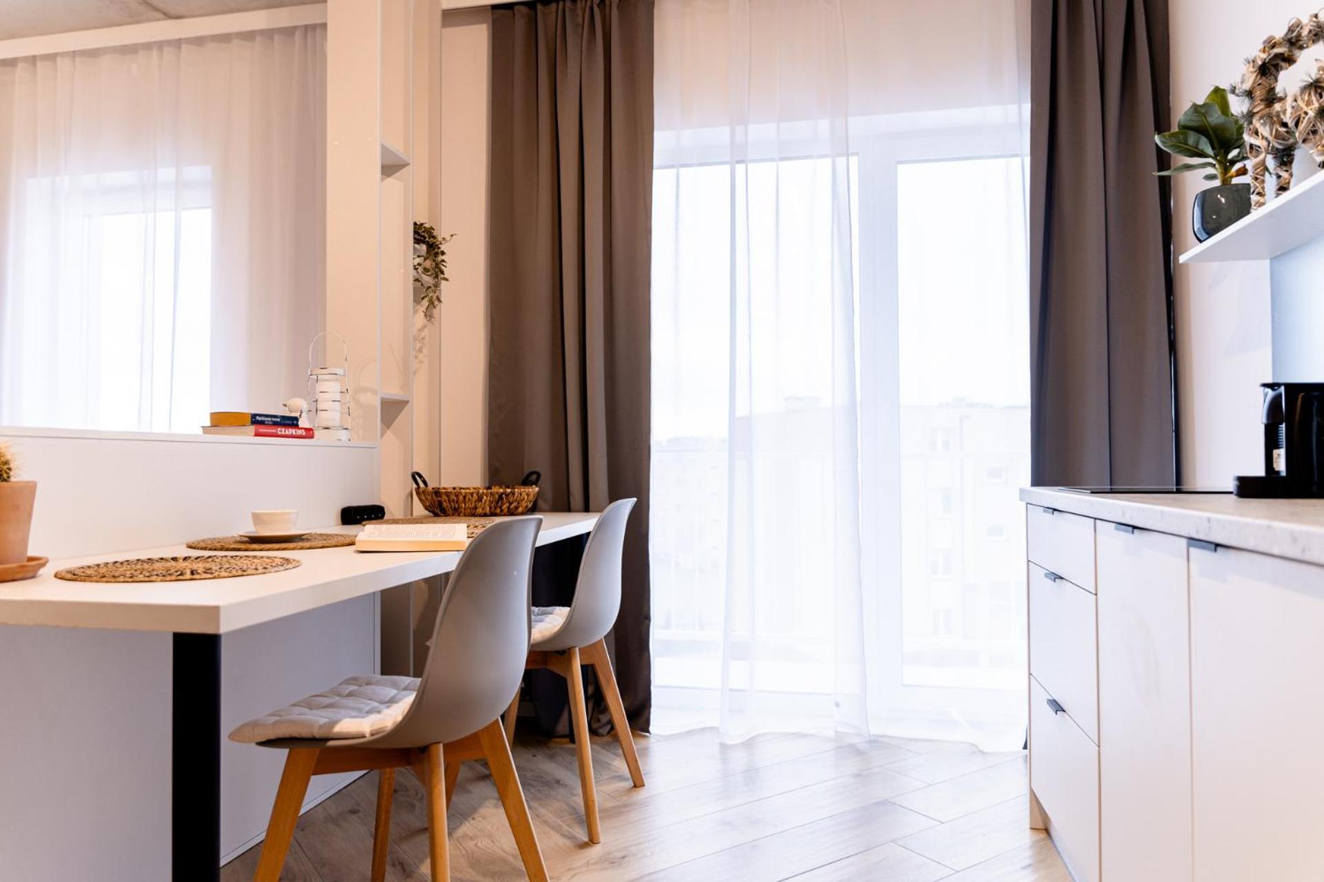 Hop & Lulu Delux Apartments โกเลนูฟ ภายนอก รูปภาพ
